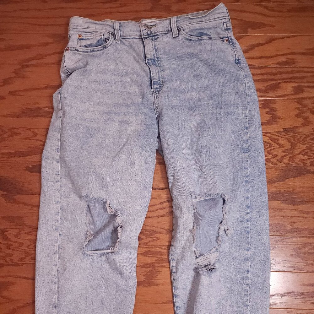 Levi Strauss Signature Women’s High Rise Straight distressed Jeans 11 - W30xL36"